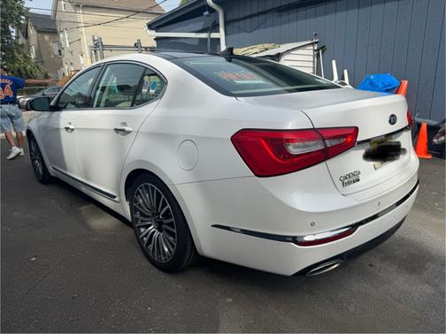 2014 Kia Cadenza Premium