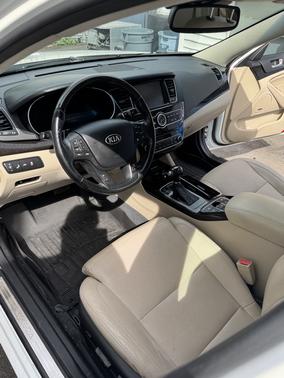 2014 Kia Cadenza Premium