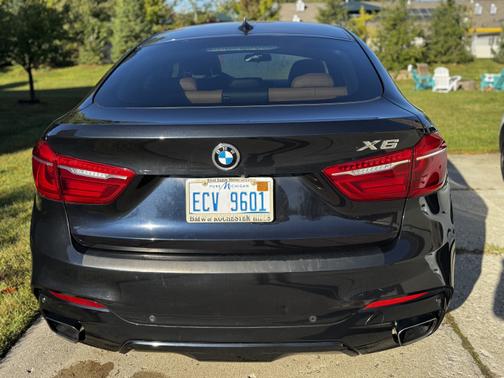 2016 BMW X6 xDrive35i