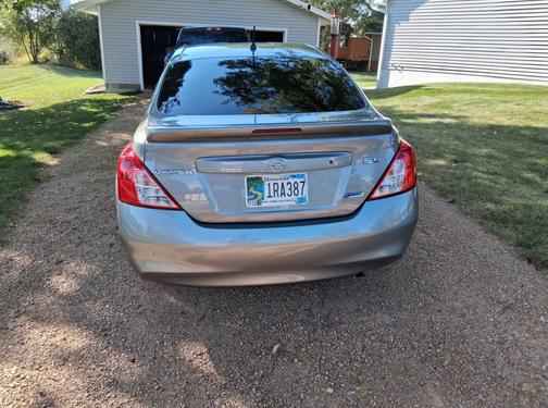 2014 Nissan Versa 1.6 SV