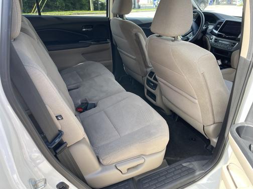 2016 Honda Pilot EX