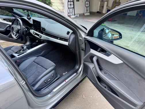 2023 Audi A4 45 S line Premium Plus