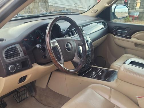 2013 GMC Yukon XL Denali