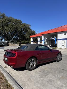 2014 Ford Mustang V6 Premium