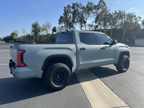 2022 Toyota Tundra Hybrid Limited