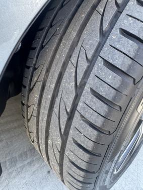 Gray 2019 Volvo S60 T6 Momentum