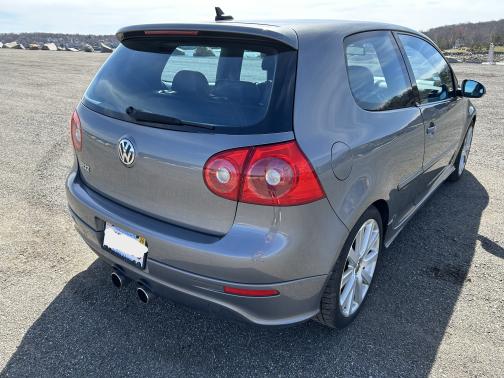 2008 Volkswagen R32 Base