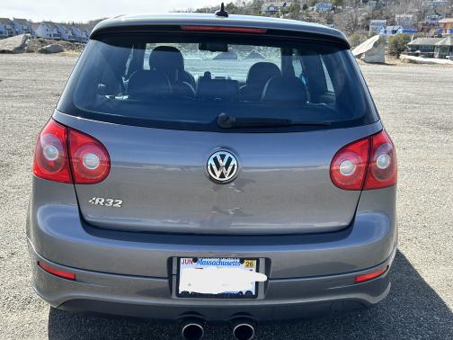 2008 Volkswagen R32 Base