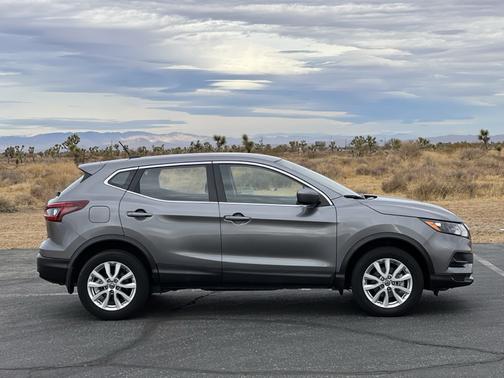 2020 Nissan Rogue Sport S