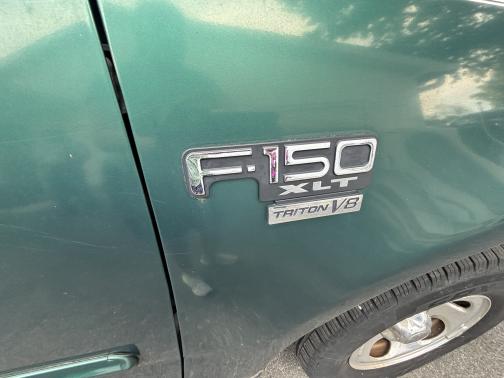 2000 Ford F-150 XLT