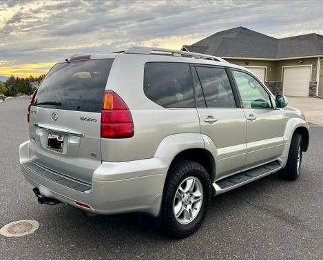 Silver 2004 Lexus GX 470 Base