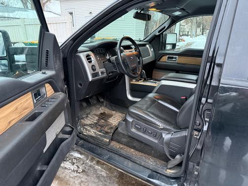 2011 Ford F-150 Lariat