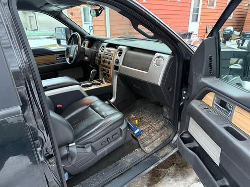 2011 Ford F-150 Lariat