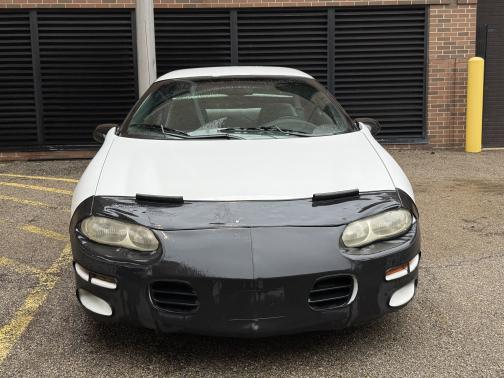 1998 Chevrolet Camaro Base