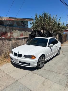 2002 BMW 325 Ci
