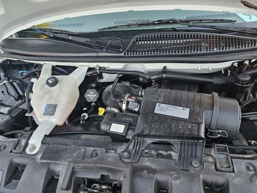2016 Chevrolet Express 2500 LS