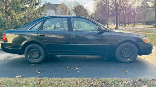 2002 Toyota Avalon XL