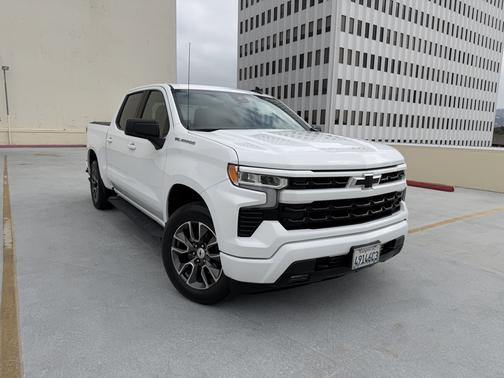 White 2022 Chevrolet Silverado 1500 RST