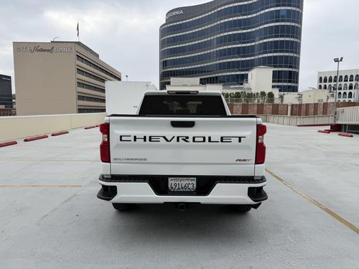 White 2022 Chevrolet Silverado 1500 RST
