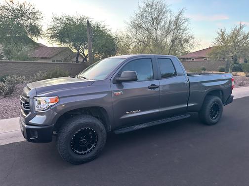 2014 Toyota Tundra SR