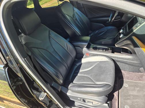 Gray 2017 Lincoln MKC Reserve