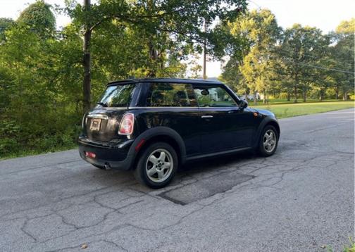 2011 MINI Cooper Base