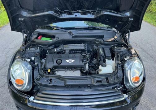 2011 MINI Cooper Base