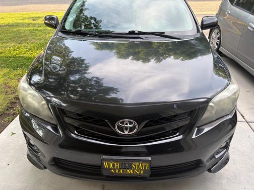 Black 2013 Toyota Corolla S
