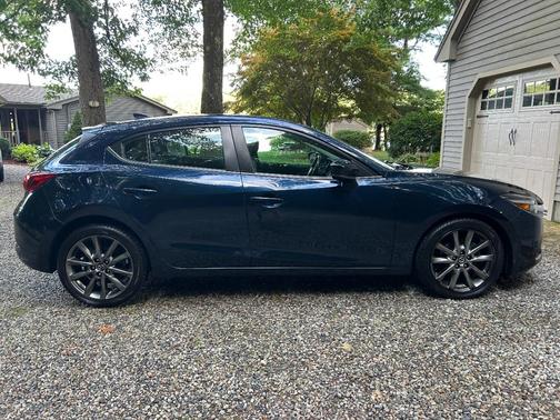 Blue 2018 Mazda Mazda3 Grand Touring