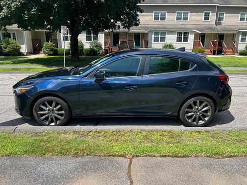 Blue 2018 Mazda Mazda3 Grand Touring