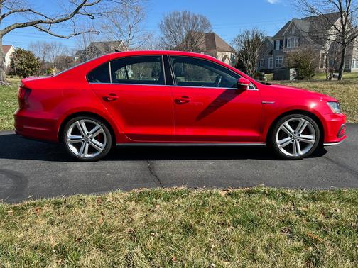 2017 Volkswagen Jetta GLI