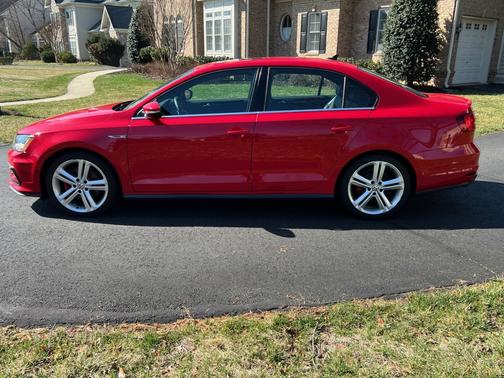 2017 Volkswagen Jetta GLI