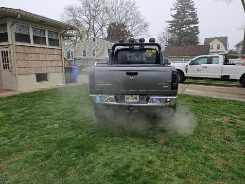 Gray 2005 Dodge Ram 2500 Laramie Quad Cab