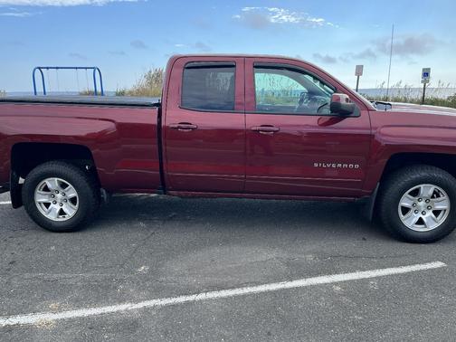 Red 2017 Chevrolet Silverado 1500 1LT