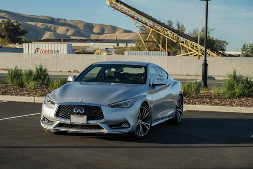 2019 INFINITI Q60 3.0t LUXE