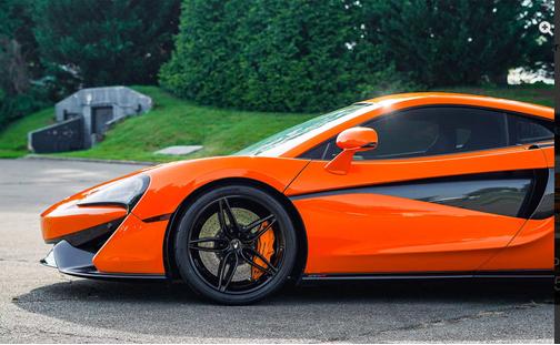 2017 McLaren 570S Base