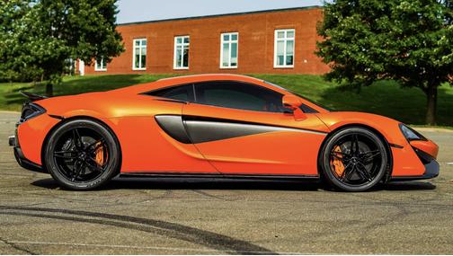 2017 McLaren 570S Base