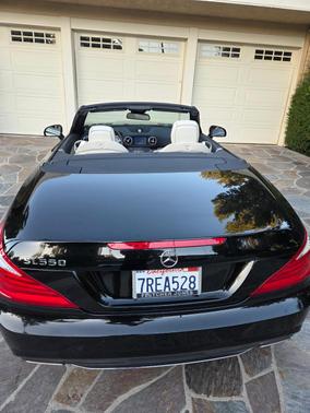 Black 2014 Mercedes-Benz SL-Class SL 550