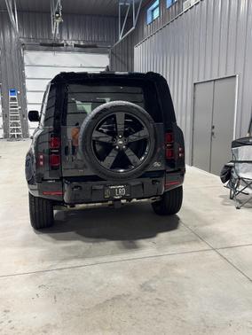 2023 Land Rover Defender X-Dynamic SE