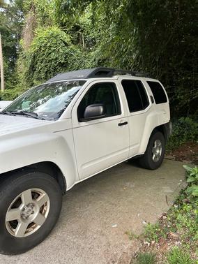 White 2007 Nissan Xterra S