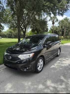 Black 2015 Nissan Quest Platinum