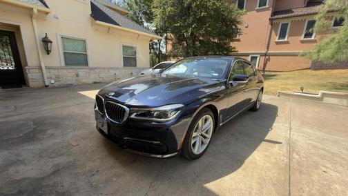Blue 2016 BMW 750 i