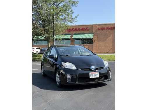 2010 Toyota Prius III