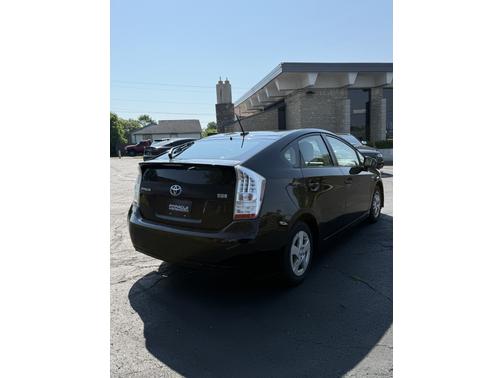 2010 Toyota Prius III