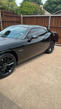 Black 2022 Dodge Challenger R/T