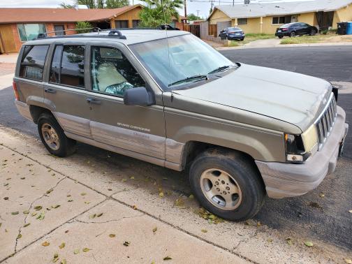 1998 Jeep Grand Cherokee Laredo
