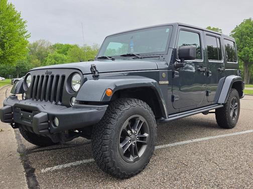 Gray 2018 Jeep Wrangler JK Unlimited Sport