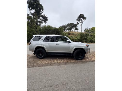 2022 Toyota 4Runner TRD Off Road Premium