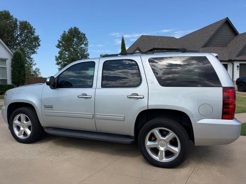 Silver 2013 Chevrolet Tahoe LT
