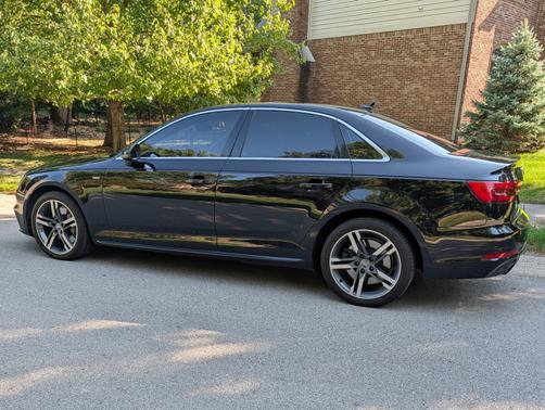 2017 Audi A4 2.0T Premium Plus
